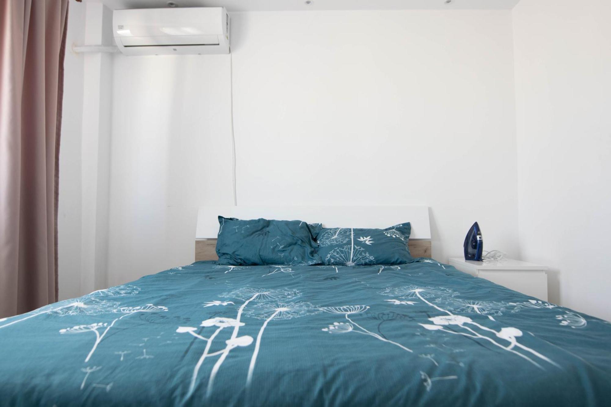 Apartament Near The Park Two Rooms Bukarest Exterior foto
